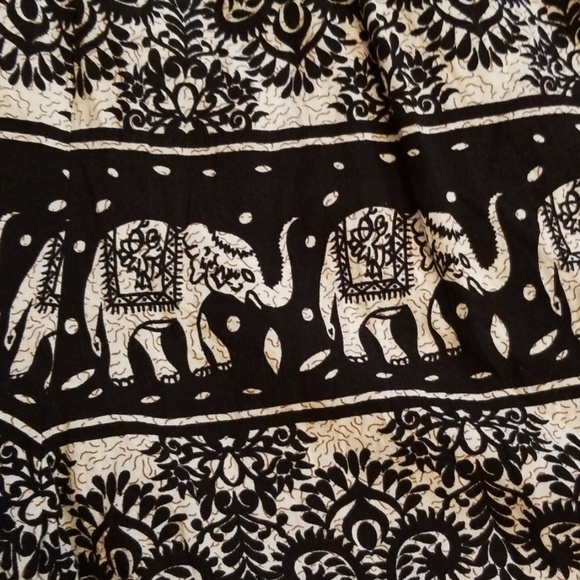 Papaya Elephant Pattern Romper M - Picture 7 of 8